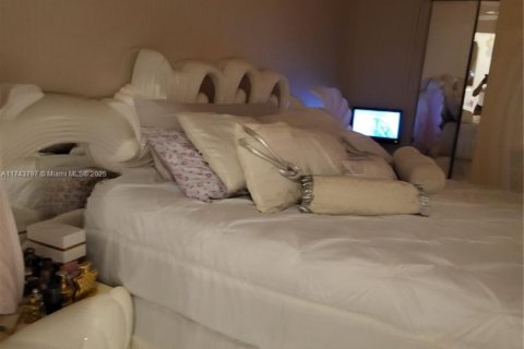 Купить виллу или дом в Хайалиа, Флорида 3 спальни, 146.32м2, № 1985116 - фото 23