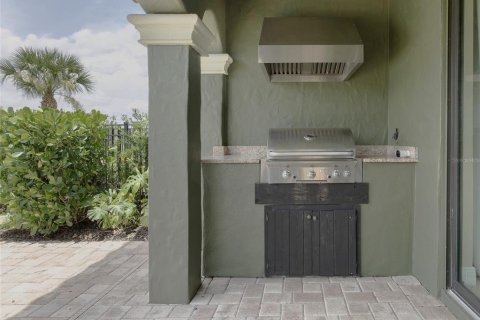 Casa en venta en Four Corners, Florida, 5 dormitorios, 293.29 m2 № 1795988 - foto 9