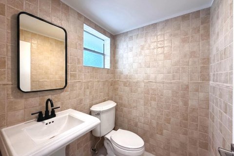 Купить кондоминиум в Помпано-Бич, Флорида 3 комнаты, 78.97м2, № 2260920 - фото 10
