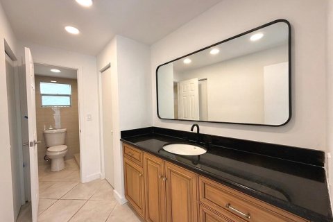 Купить кондоминиум в Помпано-Бич, Флорида 3 комнаты, 78.97м2, № 2260920 - фото 8