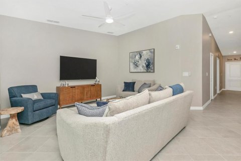 Condo in Venice, Florida, 2 bedrooms  № 1272976 - photo 18