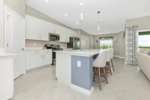 Condominio en alquiler en Venice, Florida, 2 dormitorios, 126.9 m2 № 1272976 - foto 9