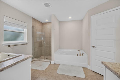 Villa ou maison à vendre à Ocala, Floride: 4 chambres, 237.37 m2 № 2419284 - photo 20