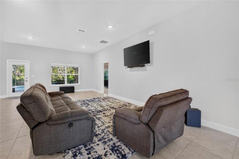 Villa ou maison à vendre à Ocala, Floride: 4 chambres, 237.37 m2 № 2419284 - photo 7
