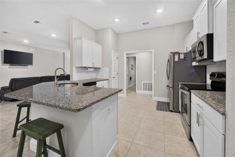 Villa ou maison à vendre à Ocala, Floride: 4 chambres, 237.37 m2 № 2419284 - photo 10