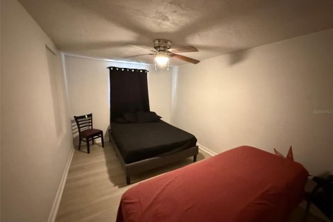 Casa en venta en Gainesville, Florida, 6 dormitorios, 231.88 m2 № 1851469 - foto 10
