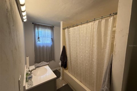 Casa en venta en Gainesville, Florida, 6 dormitorios, 231.88 m2 № 1851469 - foto 7