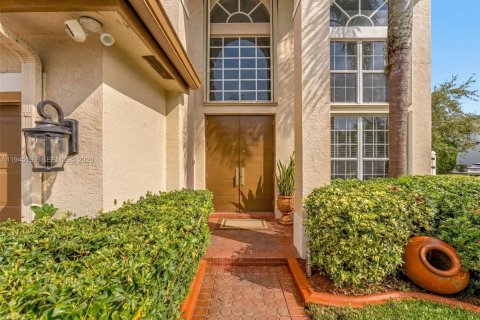 Casa en venta en Miramar, Florida, 4 dormitorios, 332.5 m2 № 2001764 - foto 4