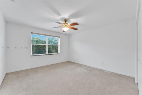 Casa en venta en Miramar, Florida, 4 dormitorios, 332.5 m2 № 2001764 - foto 8