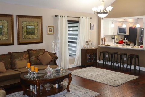 Villa ou maison à vendre à Orlando, Floride: 3 chambres, 151.15 m2 № 1904551 - photo 4