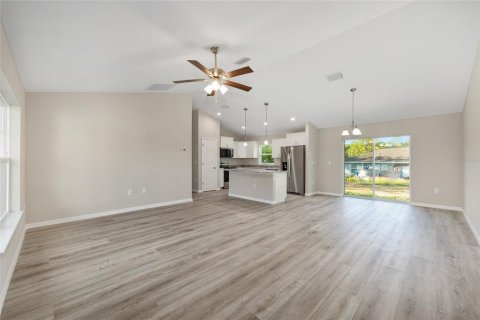House in Ocala, Florida 3 bedrooms, 137.03 sq.m. № 1883113 - photo 25