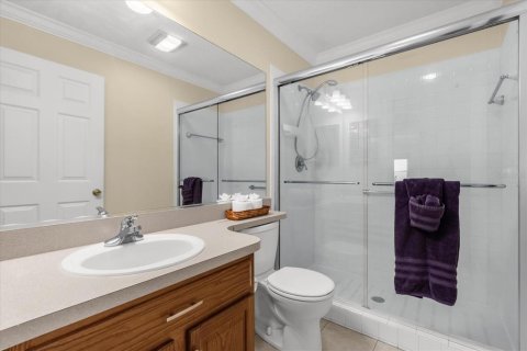 House in The Villages, Florida 3 bedrooms, 179.86 sq.m. № 1585949 - photo 29