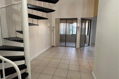 Condo in Miami, Florida, 2 bedrooms  № 1967855 - photo 20