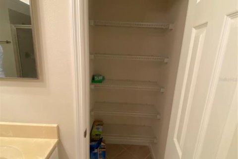 Adosado en alquiler en New Smyrna Beach, Florida, 3 dormitorios, 140 m2 № 1881227 - foto 13