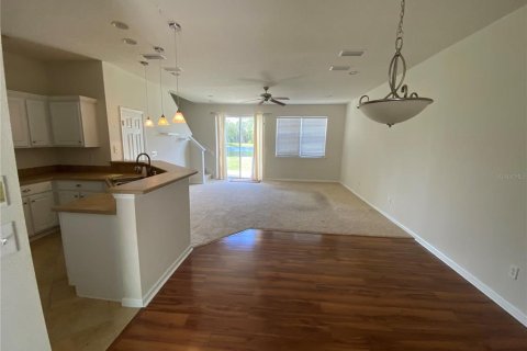 Adosado en alquiler en New Smyrna Beach, Florida, 3 dormitorios, 140 m2 № 1881227 - foto 23