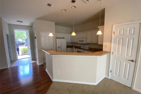 Adosado en alquiler en New Smyrna Beach, Florida, 3 dormitorios, 140 m2 № 1881227 - foto 4