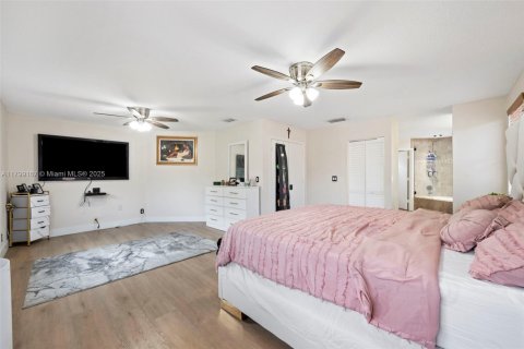 Купить виллу или дом в Коконат Крик, Флорида 4 спальни, 180.32м2, № 1929536 - фото 22