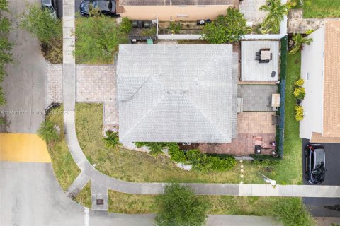 Купить виллу или дом в Коконат Крик, Флорида 4 спальни, 180.32м2, № 1929536 - фото 27