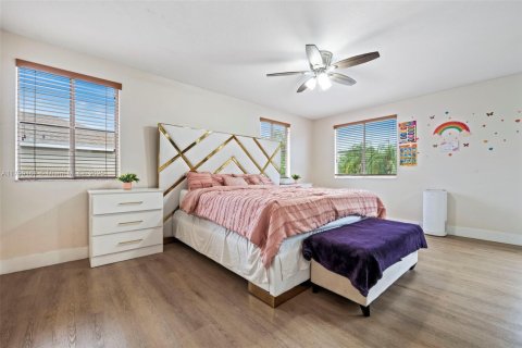 Купить виллу или дом в Коконат Крик, Флорида 4 спальни, 180.32м2, № 1929536 - фото 20