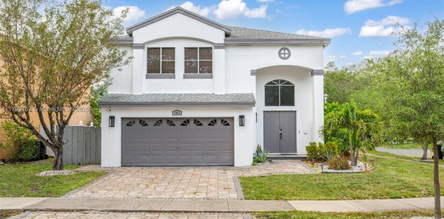 Дом в Коконат Крик, Флорида 4 спальни, 180.32м2 № 1929536