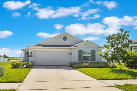 Villa ou maison à vendre à Groveland, Floride: 4 chambres, 170.48 m2 № 1855834 - photo 2