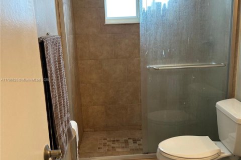 Condominio en venta en Miami, Florida, 2 dormitorios, 74.69 m2 № 1708982 - foto 15