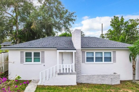 House in Davenport, Florida 4 bedrooms, 196.4 sq.m. № 1915895 - photo 2