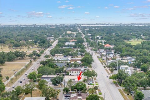 Immobilier commercial à vendre à Saint Petersburg, Floride: 138.98 m2 № 1681296 - photo 19