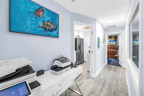 Immobilier commercial à vendre à Saint Petersburg, Floride: 138.98 m2 № 1681296 - photo 11