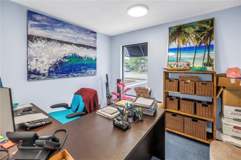 Immobilier commercial à vendre à Saint Petersburg, Floride: 138.98 m2 № 1681296 - photo 15