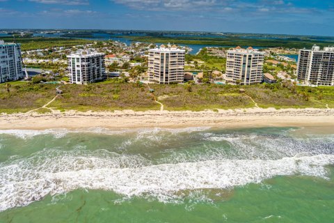 Condominio en venta en Hutchinson Island South, Florida, 3 dormitorios, 199.09 m2 № 2078303 - foto 10