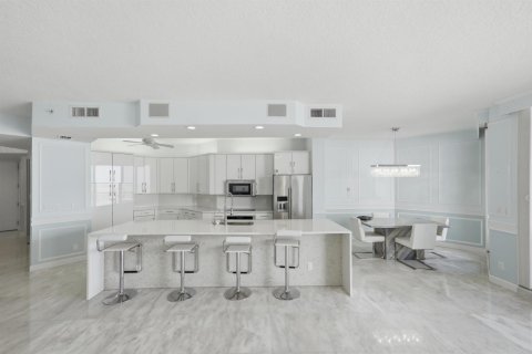 Condominio en venta en Hutchinson Island South, Florida, 3 dormitorios, 199.09 m2 № 2078303 - foto 22
