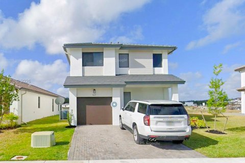 Villa ou maison à Ave Maria, Floride 3 chambres № 2072719