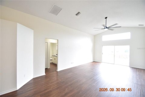 House in Riverview, Florida 4 bedrooms, 154.68 sq.m. № 2403429 - photo 18
