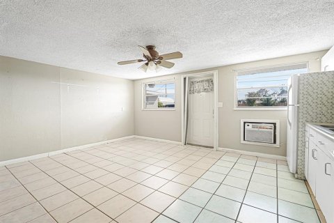 Appartement à louer à Englewood, Floride: 1 chambre, 46.45 m2 № 1825140 - photo 8