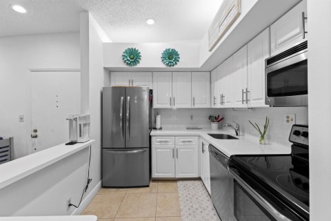 Copropriété à vendre à Delray Beach, Floride: 2 chambres, 87.33 m2 № 2077506 - photo 9