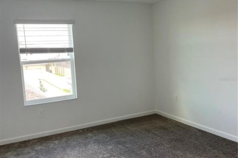 Adosado en venta en Kissimmee, Florida, 4 dormitorios, 185.43 m2 № 1904493 - foto 27
