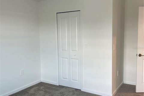 Adosado en venta en Kissimmee, Florida, 4 dormitorios, 185.43 m2 № 1904493 - foto 28
