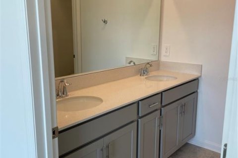 Adosado en venta en Kissimmee, Florida, 4 dormitorios, 185.43 m2 № 1904493 - foto 7