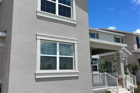 Adosado en venta en Kissimmee, Florida, 4 dormitorios, 185.43 m2 № 1904493 - foto 3