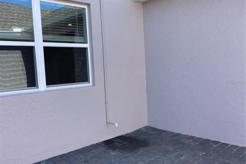 Adosado en venta en Kissimmee, Florida, 4 dormitorios, 185.43 m2 № 1904493 - foto 16
