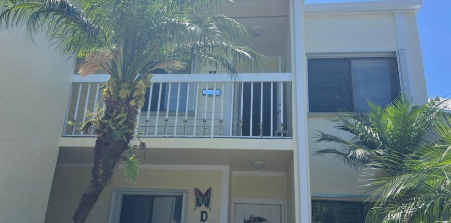 Condominio en Fort Pierce, Florida, 2 dormitorios № 1160477