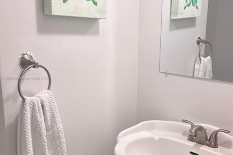 Condo in Aventura, Florida, 1 bedroom  № 1877525 - photo 22