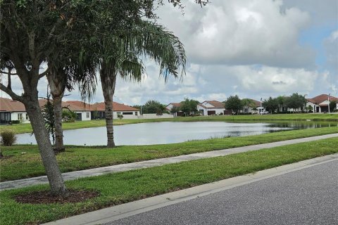 Villa ou maison à vendre à Wimauma, Floride: 3 chambres, 181.72 m2 № 2345335 - photo 6