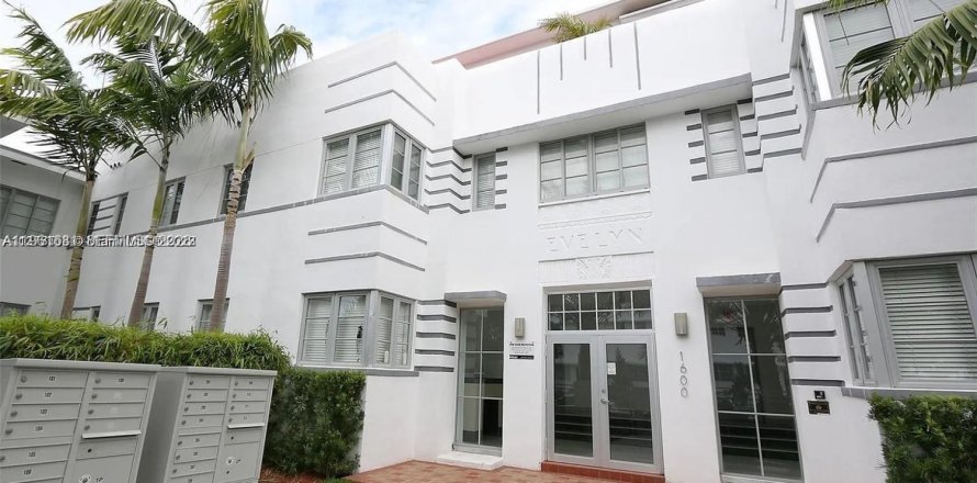 Кондоминиум с 1 спальней в Майами-Бич, Флорида № 2024502