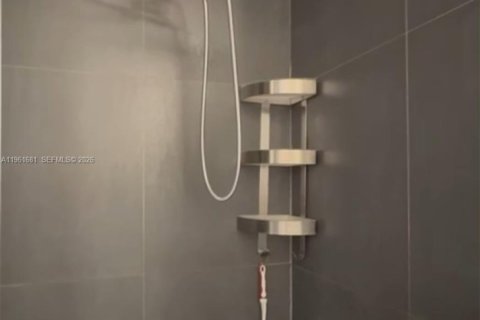 Купить кондоминиум в Майами-Бич, Флорида 1 спальня, 46.17м2, № 2024502 - фото 19