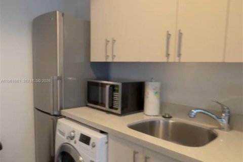 Купить кондоминиум в Майами-Бич, Флорида 1 спальня, 46.17м2, № 2024502 - фото 13