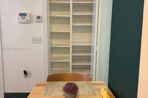 Купить кондоминиум в Майами-Бич, Флорида 1 спальня, 46.17м2, № 2024502 - фото 12