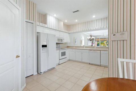 Casa en venta en Sarasota, Florida, 2 dormitorios, 151.06 m2 № 2196586 - foto 10