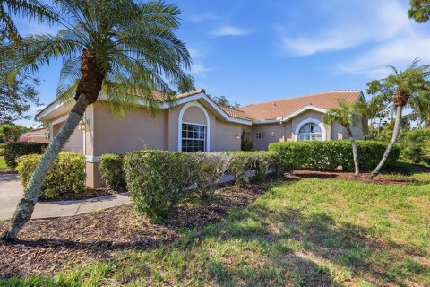 Casa en venta en Sarasota, Florida, 2 dormitorios, 151.06 m2 № 2196586 - foto 5